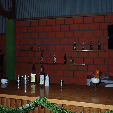 Tambopata Hostel ปูแอร์โต มัลโดนาโด ภายนอก รูปภาพ