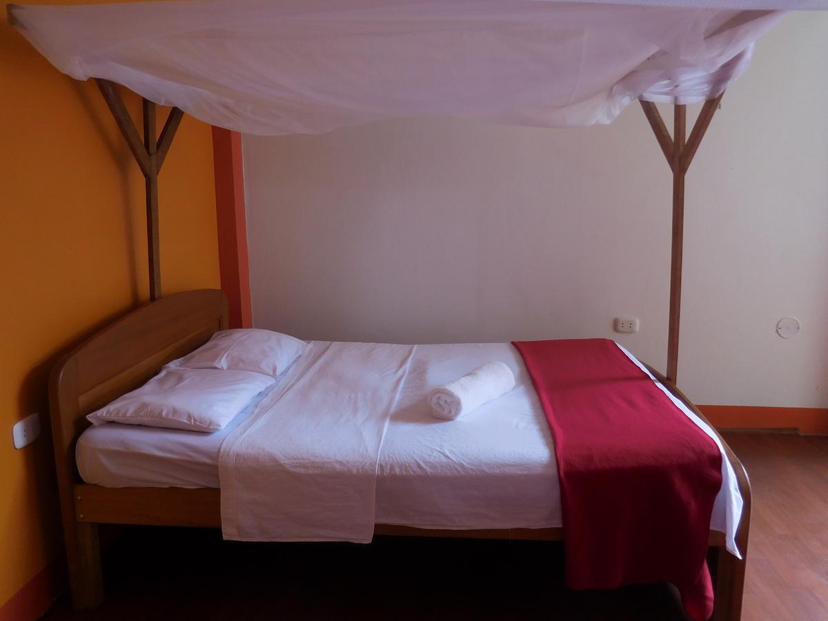 Tambopata Hostel ปูแอร์โต มัลโดนาโด ภายนอก รูปภาพ