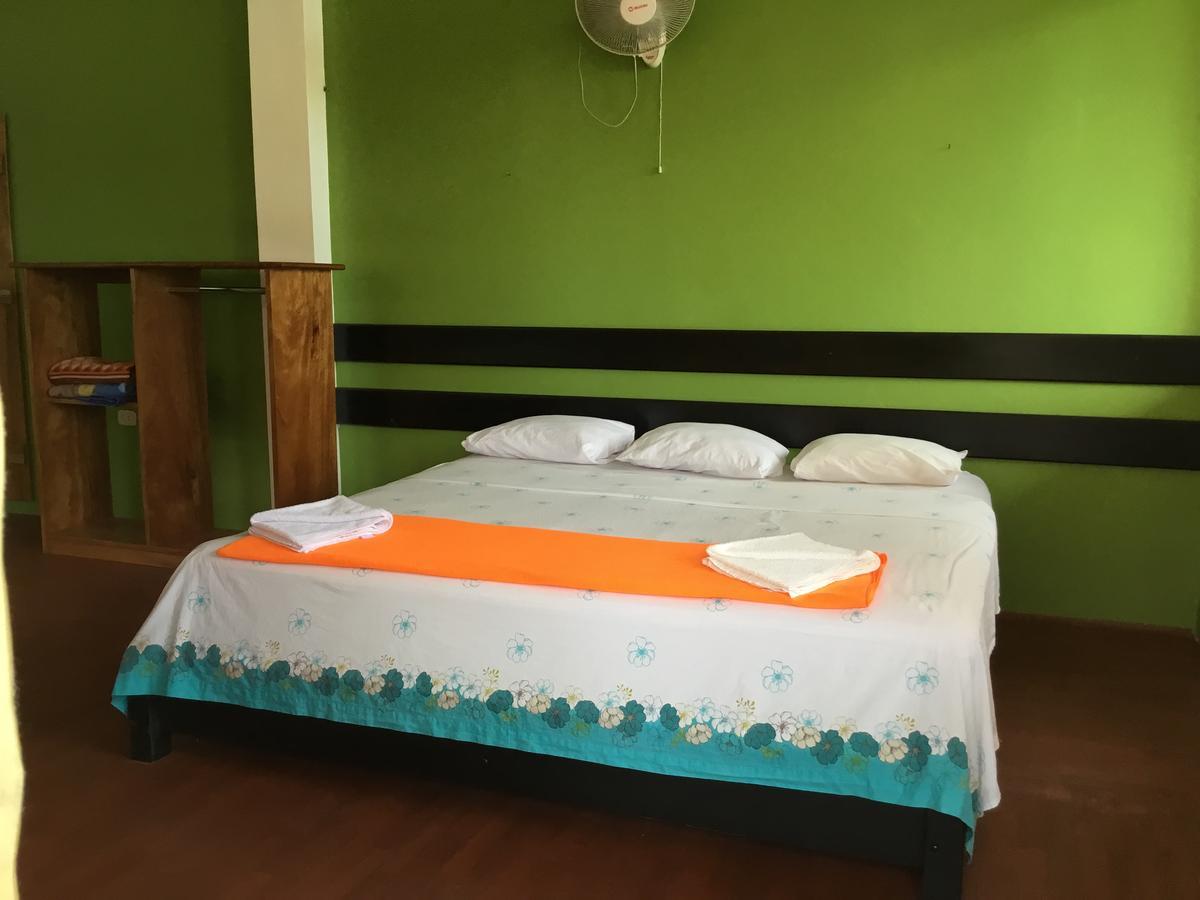 Tambopata Hostel ปูแอร์โต มัลโดนาโด ภายนอก รูปภาพ