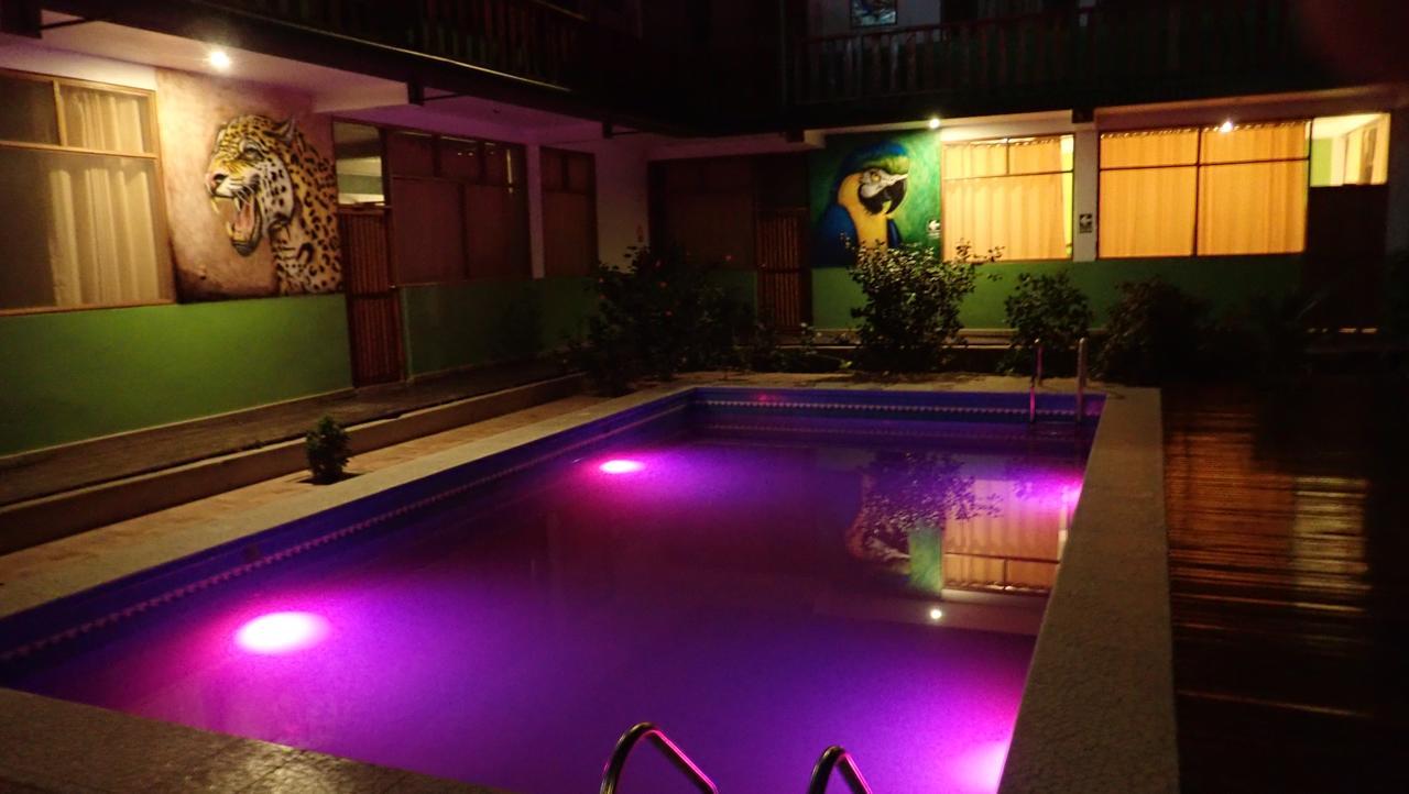 Tambopata Hostel ปูแอร์โต มัลโดนาโด ภายนอก รูปภาพ